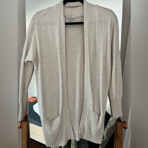 Aritzia Talula cardigan sweater, xs